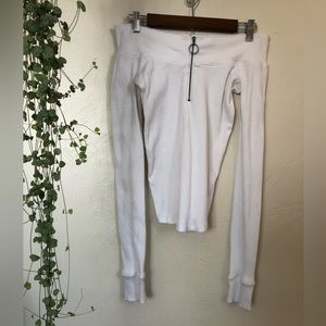 Free People off-shoulder zippered layering top size M